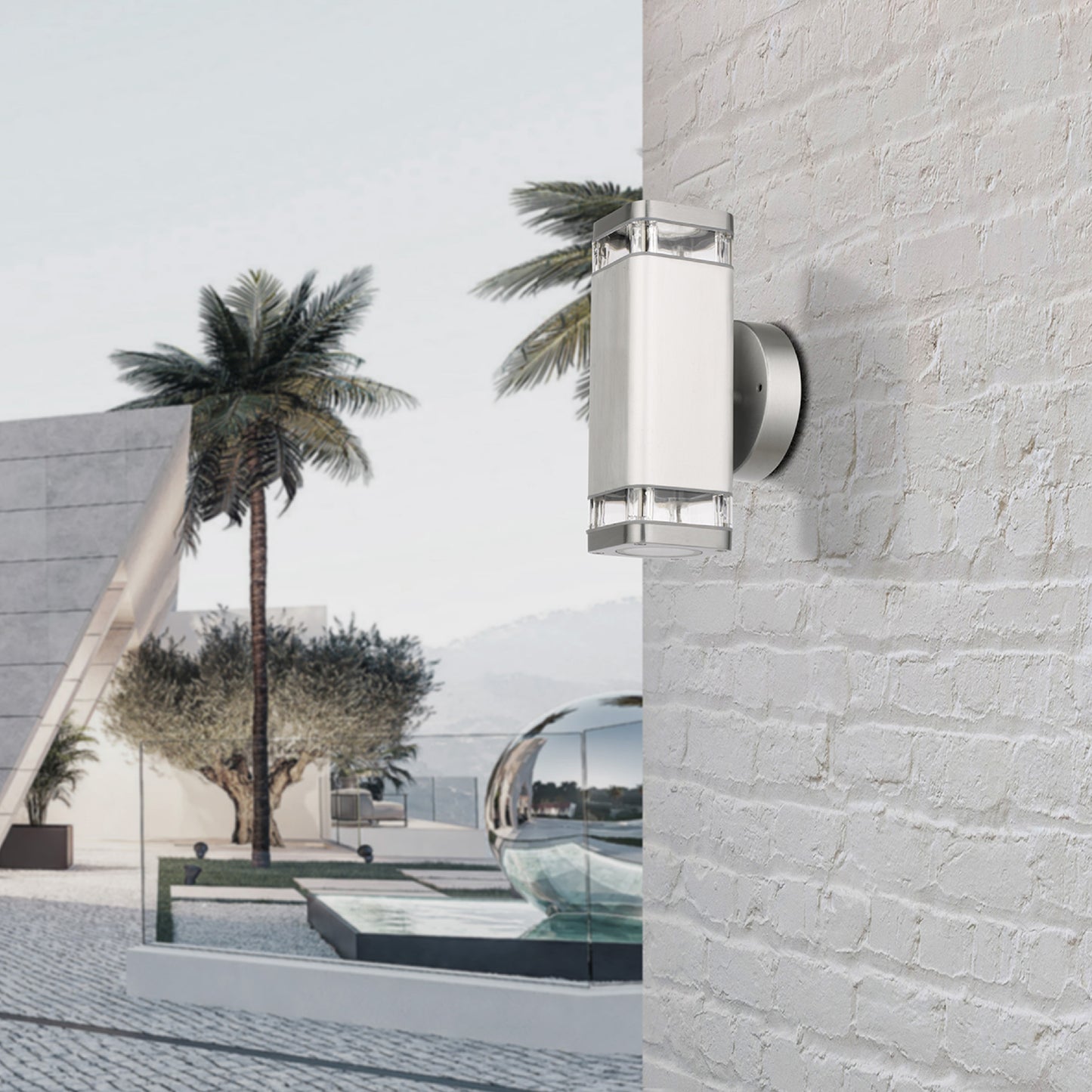 Dorado 2 Series / Outdoor Wall Mounted 2 - Up and Down Aluminum Light