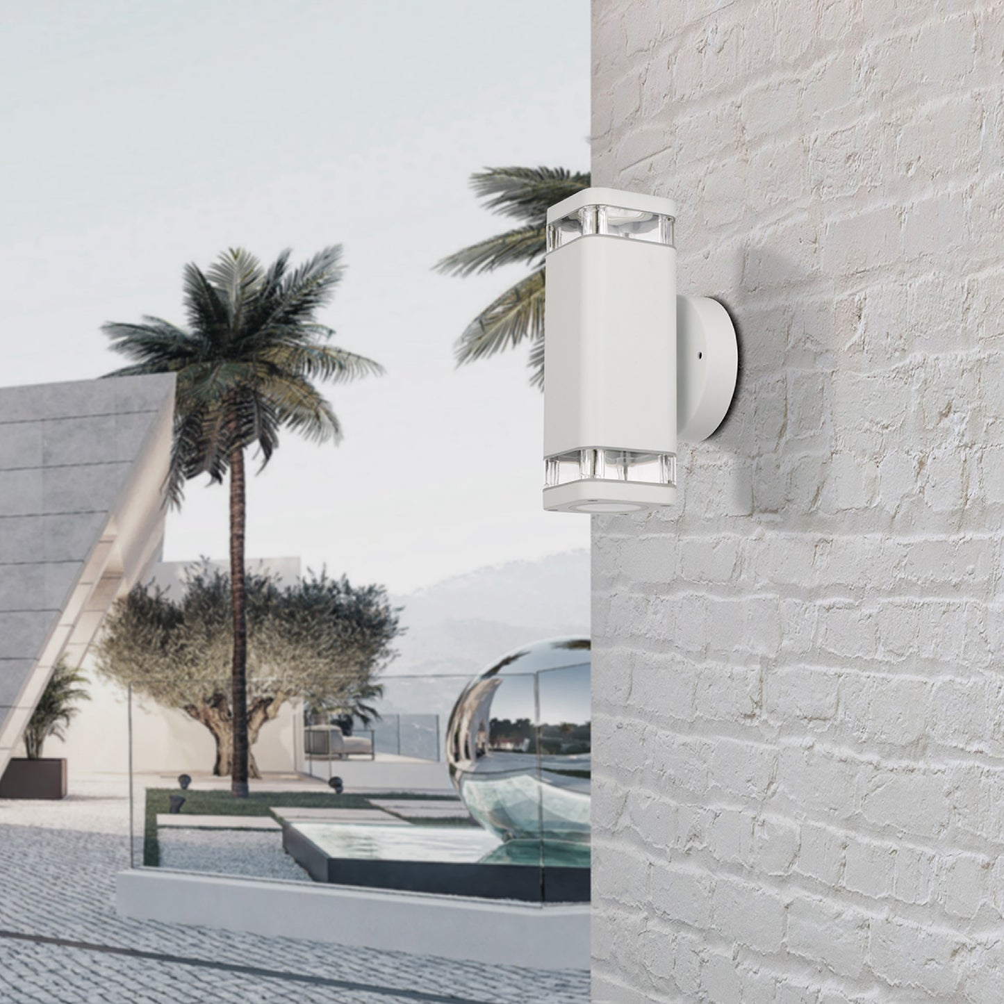 Dorado 2 Series / Outdoor Wall Mounted 2 - Up and Down Aluminum Light