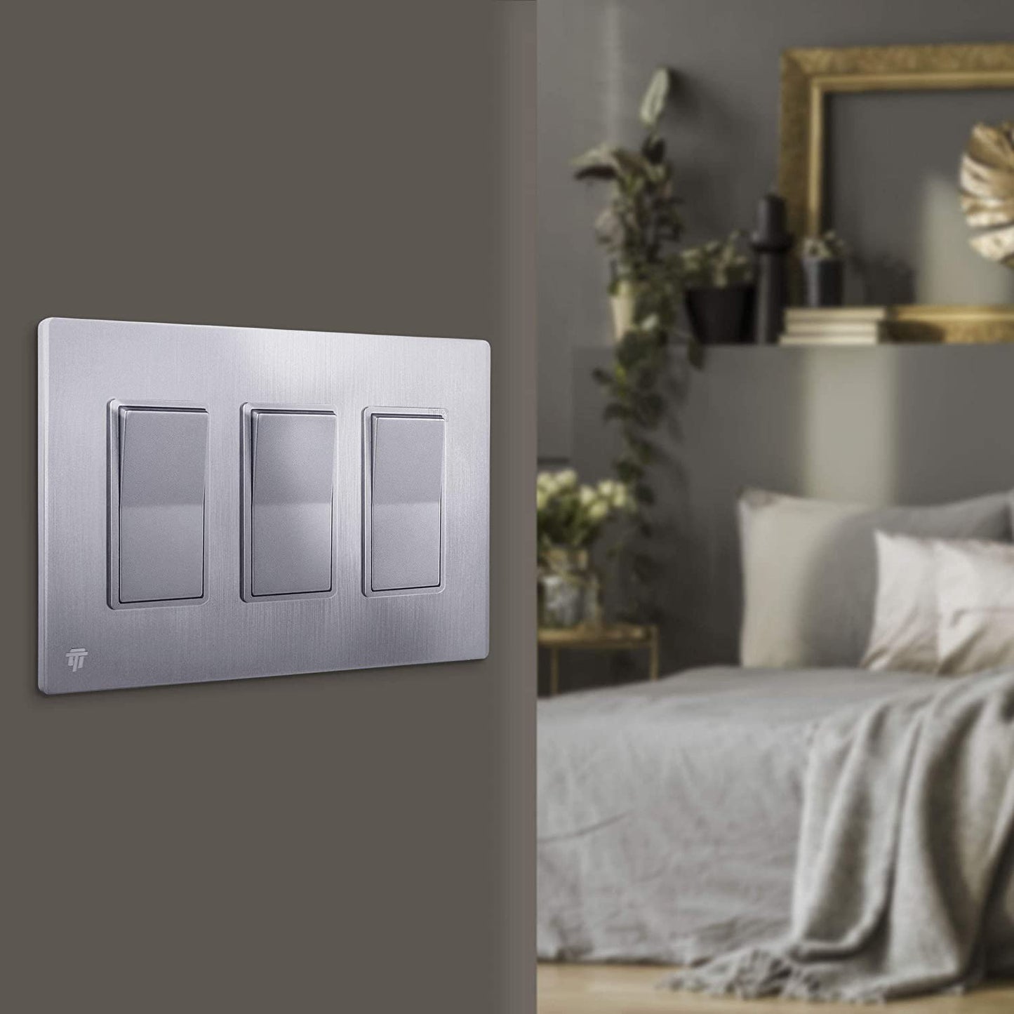 Screwless Decorator Three-Gang Wall Plate Silver Finish