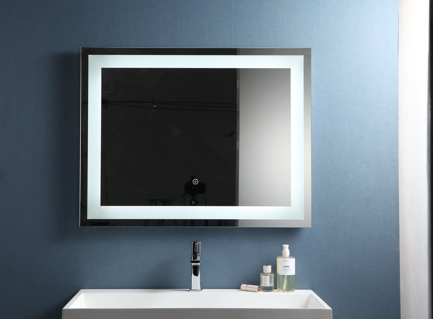 LED MIRROR 28" X 40" SI010