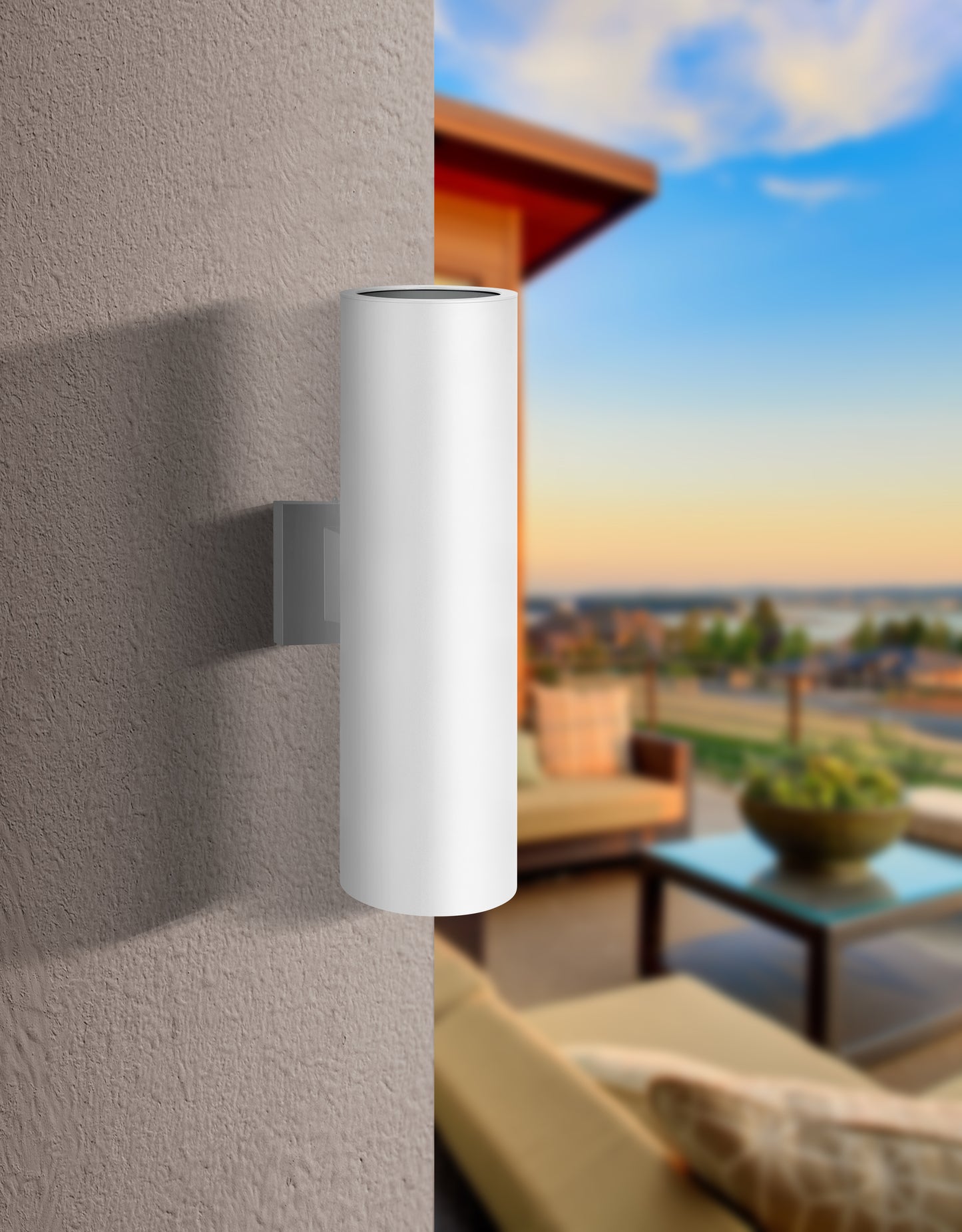 Condado 2 Series 24" / Outdoor Wall Mounted 2 - Up and Down Aluminum Light