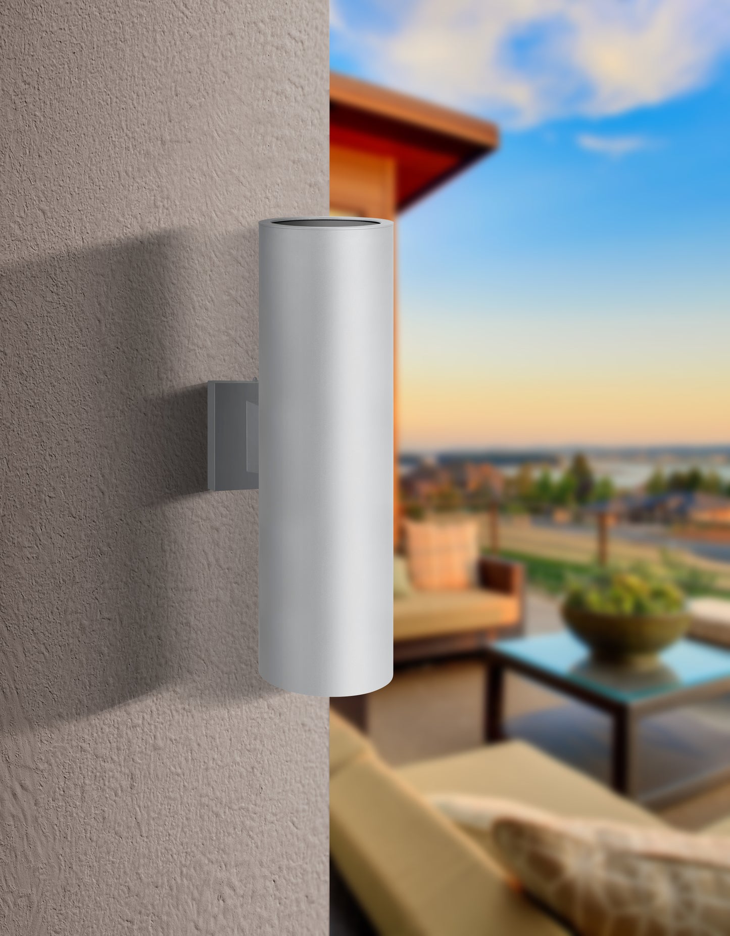 Condado 2 Series 24" / Outdoor Wall Mounted 2 - Up and Down Aluminum Light