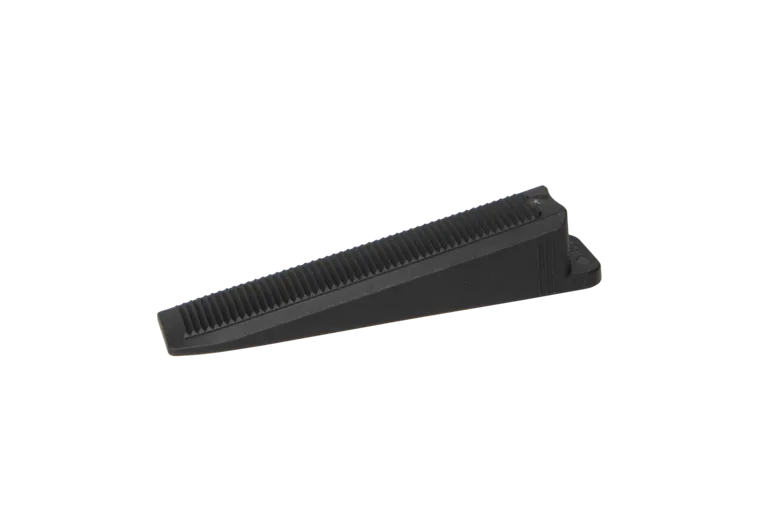 RUBI DELTA WEDGE